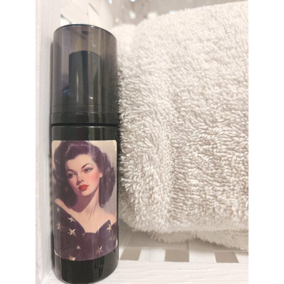 Foaming Hand Soap 60ml Choose Between Lavender or Patchouli All Natural - Picture 3 of 10